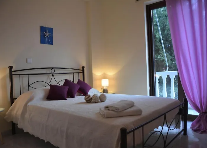 Annamaria House